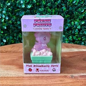 Tokidoki Fresh Fruits Unicorno Pink Strawberry Cutie Limited Edition Figure